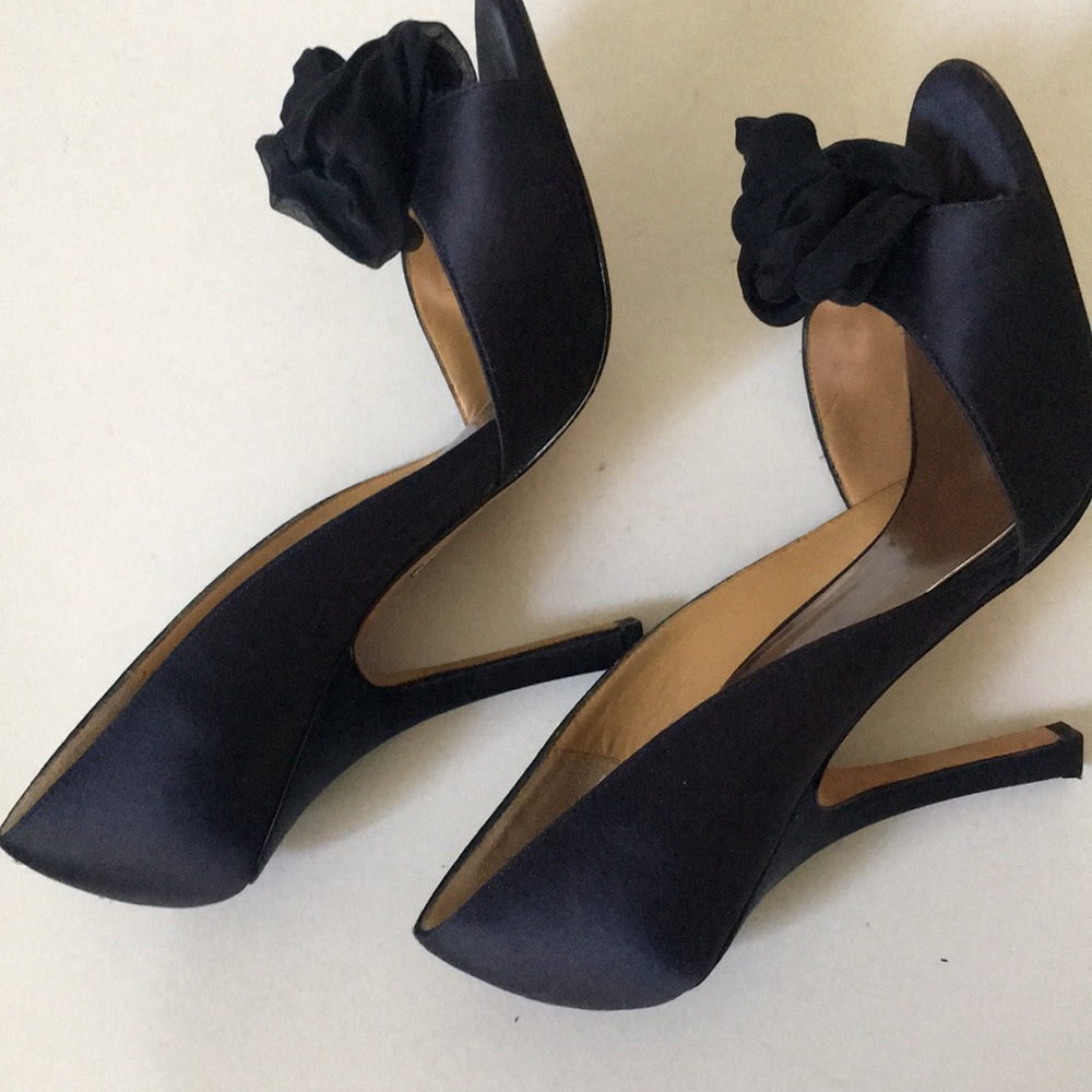 Badgley Mischka Satin Heels